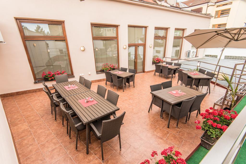 Hotel Grand Uherské Hradiště Esterno foto